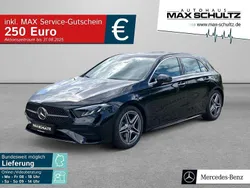 Schwarz Gebraucht 2024 Mercedes A200 AMG Limousine | 32.680 € (Fairer Preis)