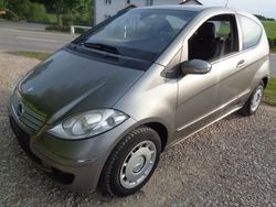 Grau metallic Gebraucht 2007 Mercedes A170 Kleinwagen | 2.350 € (Fairer Preis)