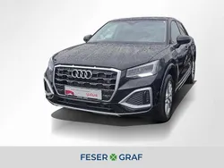 Mythosschwarz metallic Gebraucht 2023 Audi Q2 Ambiente SUV | 28.440 € (Guter Preis)