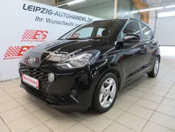 Phantom black / met Gebraucht 2021 Hyundai i10 Trend Kleinwagen | 11.800 € (Fairer Preis)