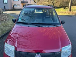 Rot Gebraucht 2009 Fiat Panda Kleinwagen | 1.570 €
