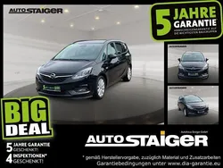 Onyx schwarz Gebraucht 2018 Opel Zafira Van / Kleinbus | 14.444 € (Fairer Preis)