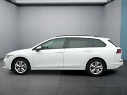 Weiß Gebraucht 2024 VW Golf VIII Kombi | 23.449 € (Guter Preis)