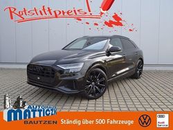 Schwarz (oracschwarz metallic) Gebraucht 2020 Audi Q8 S-Line SUV | 61.439 € (Teuer)