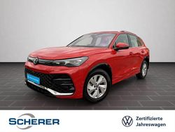 Persimmon red metallic (metallic) Gebraucht 2024 VW Tiguan R-line SUV | 42.999 € (Fairer Preis)