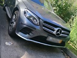 Grau Gebraucht 2011 Mercedes 220 Limousine | 22.000 €