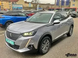 Silber artense silber metallic metallic Gebraucht 2022 Peugeot e-2008 Allure SUV | 18.990 € (Superpreis)