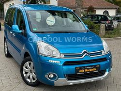 Blau Gebraucht 2015 Citroën Berlingo SELECTION Van / Kleinbus | 7.490 € (Fairer Preis)