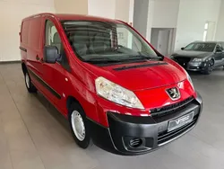 Rot Gebraucht 2009 Peugeot Expert Van | 7.490 € (Teuer)