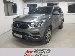 Grün Gebraucht 2019 Ssangyong Rexton Sapphire SUV | 28.888 € (Fairer Preis)