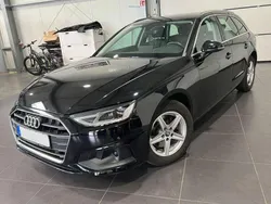 Brillantschwarz Gebraucht 2020 Audi A4 Comfort Kombi | 22.995 € (Fairer Preis)