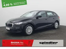 Weiß Gebraucht 2024 Skoda Scala Ambition Kleinwagen | 17.980 € (Guter Preis)