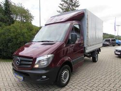 Rot Gebraucht 2017 Mercedes Sprinter Van | 18.490 € (Etwas zu teuer)