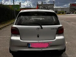 Silber Gebraucht 2001 Toyota Yaris Sol Kleinwagen | 3.100 € (Fairer Preis)