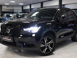 Schwarz Gebraucht 2022 Volvo XC40 Plus SUV | 25.900 € (Guter Preis)