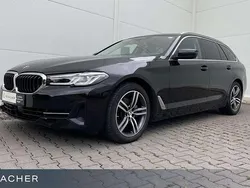 Schwarz uni Gebraucht 2022 BMW 520 Efficient Dynamics Kombi | 31.749 € (Guter Preis)