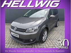 Grau Gebraucht 2015 VW Touran Van / Kleinbus | 16.680 € (Superpreis)