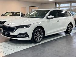 Weiß Gebraucht 2022 Skoda Octavia Style Kombi | 19.990 € (Fairer Preis)