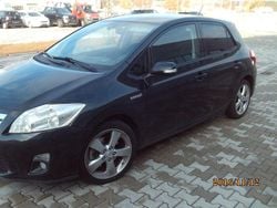 Grau Gebraucht 2011 Toyota Auris Executive Limousine | 4.690 € (Guter Preis)
