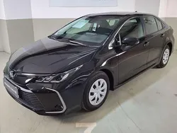 Schwarz metallic Gebraucht 2023 Toyota Corolla Hybrid Comfort | 23.040 € (Etwas zu teuer)