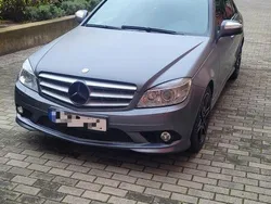 Grau Gebraucht 2007 Mercedes C200 Avantgarde Limousine | 9.999 € (Teuer)