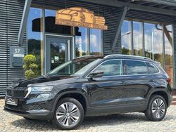 Schwarz Gebraucht 2023 Skoda Karoq Style SUV | 29.888 € (Fairer Preis)