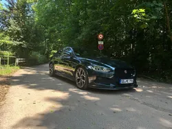 Grün Gebraucht 2016 Jaguar XE S Limousine | 18.500 € (Guter Preis)