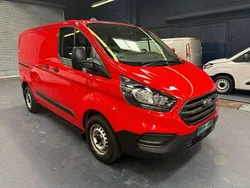 Rot Gebraucht 2020 Ford Transit Custom Van / Kleinbus | 13.950 € (Superpreis)