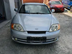 Grau Gebraucht 2004 Hyundai Coupé GLS Coupé | 1.700 € (Guter Preis)