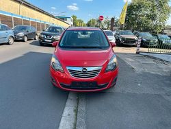 Rot Gebraucht 2013 Opel Meriva Van / Kleinbus | 5.600 € (Guter Preis)