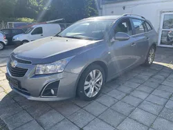 Seidengrau/lichtgrau Gebraucht 2013 Chevrolet Cruze LTZ Kombi | 1.999 € (Superpreis)