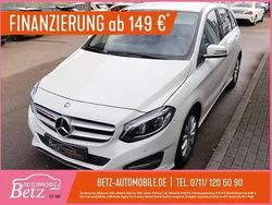 Weiß Gebraucht 2015 Mercedes B180 Van / Kleinbus | 15.990 € (Fairer Preis)