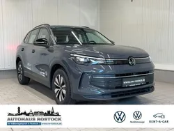 Grau Gebraucht 2025 VW Tiguan Goal SUV | 42.480 € (Fairer Preis)
