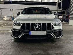 Grau Gebraucht 2020 Mercedes CLA45 AMG AMG Coupé | 43.800 € (Fairer Preis)