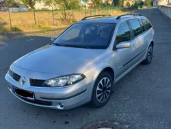 Silber Gebraucht 2005 Renault Laguna GrandTour Kombi | 1.850 € (Fairer Preis)