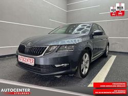 Grau Gebraucht 2018 Skoda Octavia Clever Limousine | 16.900 € (Fairer Preis)