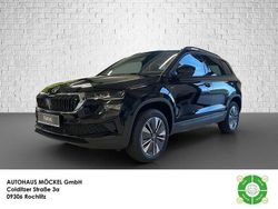 Blackmagic perleffekt Neu 2025 Skoda Karoq Tour SUV | 37.390 € (Fairer Preis)