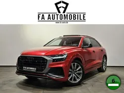 Orcaschwarz metallic (metallic) Gebraucht 2019 Audi Q8 S-Line SUV | 54.740 € (Etwas zu teuer)