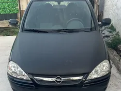 Schwarz Gebraucht 2005 Opel Corsa Limousine | 1.250 € (Fairer Preis)