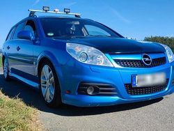 Blau Gebraucht 2007 Opel Vectra Kombi | 2.500 €