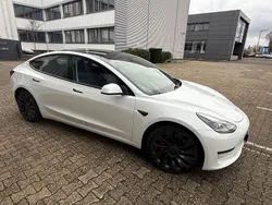 Weiß Gebraucht 2021 Tesla Model 3 Performance Limousine | 26.500 € (Guter Preis)