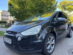 Schwarz Gebraucht 2009 Ford S-MAX Titanium Van / Kleinbus | 1.990 € (Superpreis)
