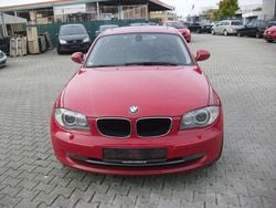 Rot Gebraucht 2011 BMW 120 Lifestyle Kleinwagen | 4.999 € (Etwas zu teuer)