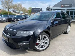 Schwarz Gebraucht 2013 Skoda Octavia RS Kombi | 13.250 € (Fairer Preis)