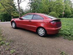 Orange Gebraucht 2002 Mercedes CL180 Coupé | 2.250 €