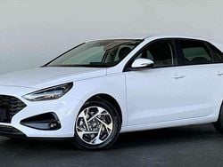 Weiss / atlasweiss Neu 2025 Hyundai i30 Kleinwagen | 19.970 € (Guter Preis)