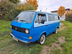 Blau Gebraucht 1982 VW T3 Van | 11.900 €