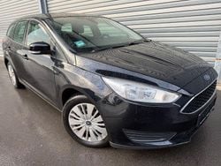 Schwarz Gebraucht 2017 Ford Focus Limousine | 5.950 € (Superpreis)