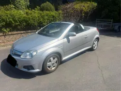 Blau Gebraucht 2005 Opel Tigra Eco Cabrio | 2.650 € (Fairer Preis)