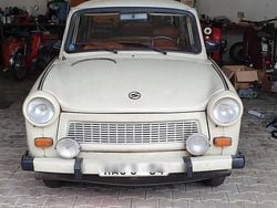 Weiß Gebraucht 1985 Trabant 601 Kleinwagen | 8.900 €